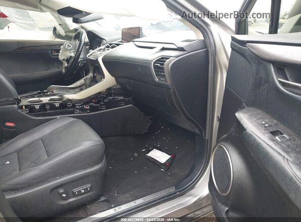 JTJYARBZXJ2094116 2018 LEXUS NX 300 Серебряный Вид салона спереди