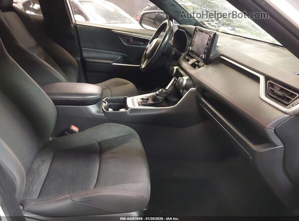 JTMAB3FV0MD013686 2021 TOYOTA RAV4 PRIME Белый Вид салона спереди