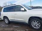2016 Toyota Land Cruiser V8 Белый vin: JTMCY7AJ3G4042347