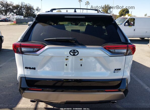JTME6RFV9SJ071027 2025 TOYOTA RAV4 HYBRID White 