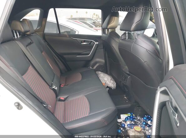 JTMEB3FV5MD067406 2021 TOYOTA RAV4 PRIME Белый Вид наклейки с VIN-кодом