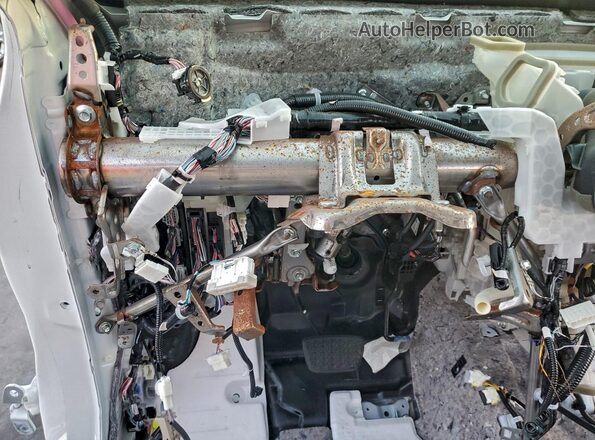 JTMEWRFV1KD504726 2019 TOYOTA RAV4 Белый Вид щитка приборов