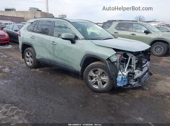 JTMRWRFV0PD208038 2023 TOYOTA LE Gray Передня права чверть