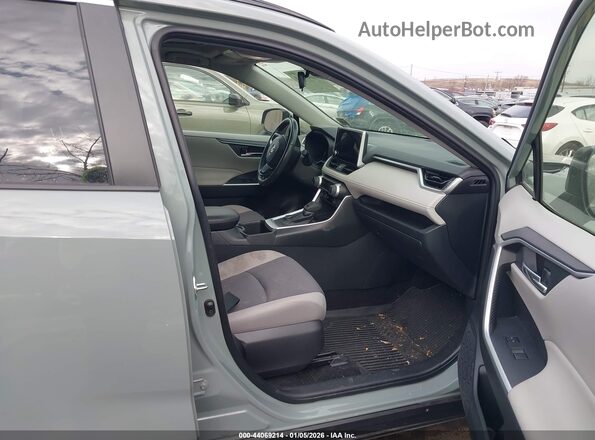 JTMRWRFV0PD208038 2023 TOYOTA LE Gray Вид салону спереду