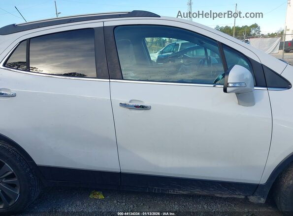 KL4CJCSB4JB549386 2018 BUICK ENCORE White Vista interior trasera