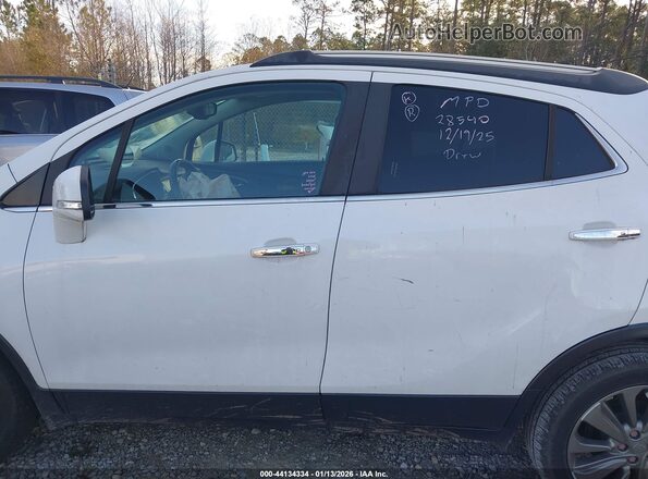 KL4CJCSB4JB549386 2018 BUICK ENCORE White Vista interior de 360 grados