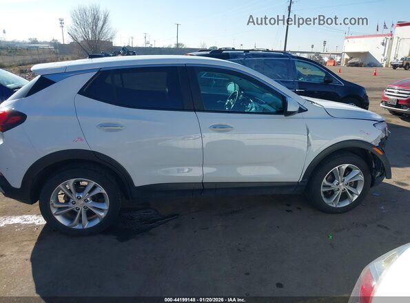 KL4MMCSL6NB108420 2022 BUICK ENCORE White უკანა სალონის ხედი