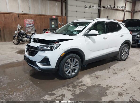 KL4MMGSL0MB169607 2021 BUICK ENCORE Белый Передняя левая четверть