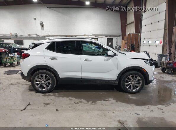 KL4MMGSL0MB169607 2021 BUICK ENCORE Белый Вид задней части салона