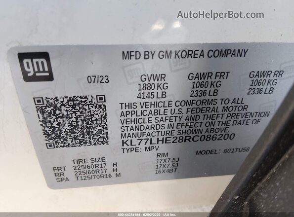 KL77LHE28RC086200 2024 CHEVROLET TRAX White ძრავის განყოფილების ხედი