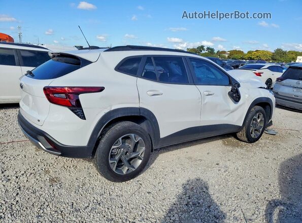 KL77LHEP1SC193168 2025 CHEVROLET TRAX Белый Передняя правая четверть