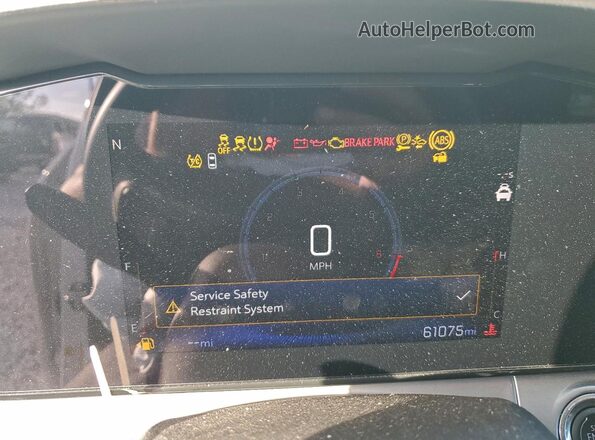 KL77LHEP2SC024308 2025 CHEVROLET TRAX White Вид щитка приладів