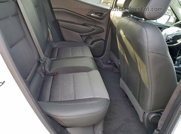KL77LHEP2SC024308 2025 CHEVROLET TRAX White Вид задньої частини салону