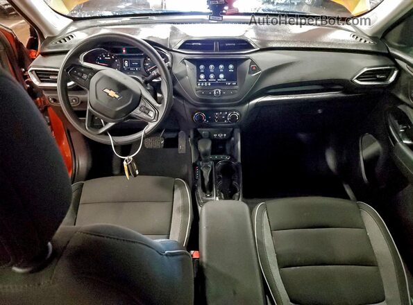 KL79MPSL4NB031918 2022 CHEVROLET TRAILBLAZER Оранжевый Вид панели приборов