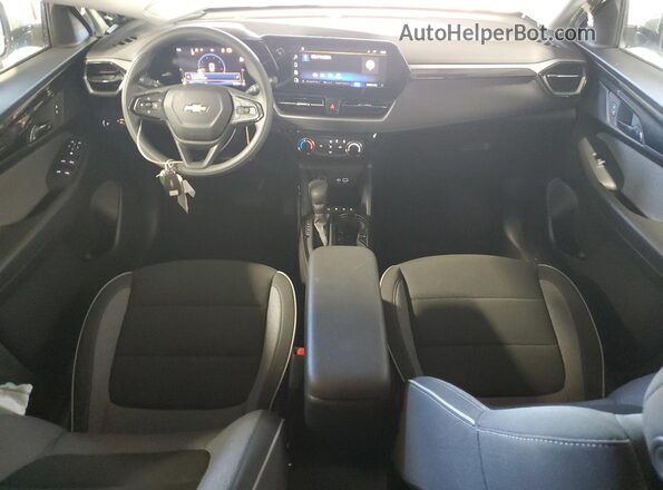 KL79MPSL7TB007710 2026 CHEVROLET TRAILBLAZER Green Vista del salpicadero