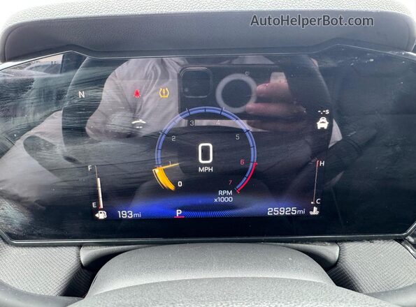 KL79MTSL2RB180696 2024 CHEVROLET TRAILBLAZER Серый Вид щитка приборов