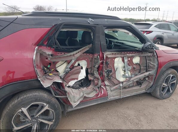 KL79MTSL9MB016984 2021 CHEVROLET TRAILBLAZER Red Widok wnętrza z tyłu