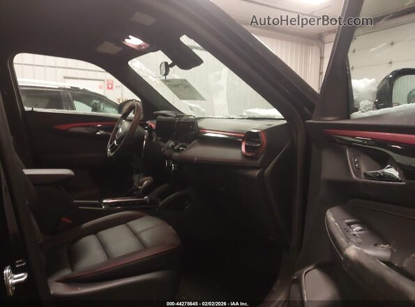 KL79MUSL2SB104083 2025 CHEVROLET TRAILBLAZER Black Widok wnętrza z przodu