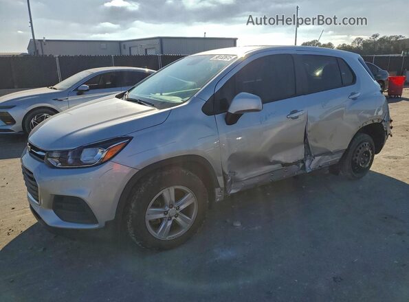 KL7CJKSB7MB359888 2021 CHEVROLET TRAX Silver Front left