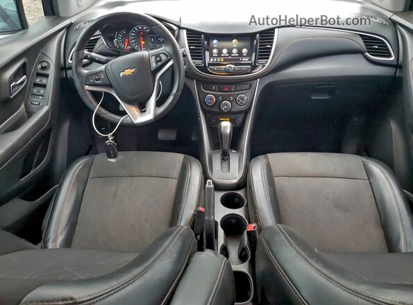 KL7CJLSB2MB308479 2021 CHEVROLET TRAX White Вид панелі приладів