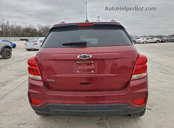 KL7CJLSB6MB335572 2021 CHEVROLET TRAX Burgundy უკანა ხედი