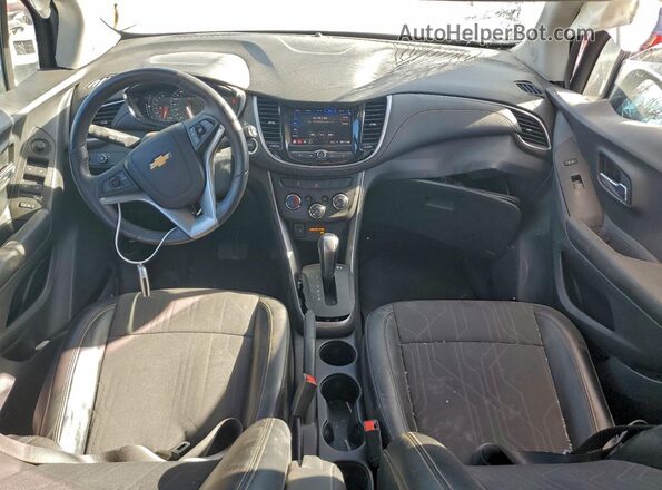KL7CJLSB6MB335572 2021 CHEVROLET TRAX Burgundy წინა პანელის ხედი