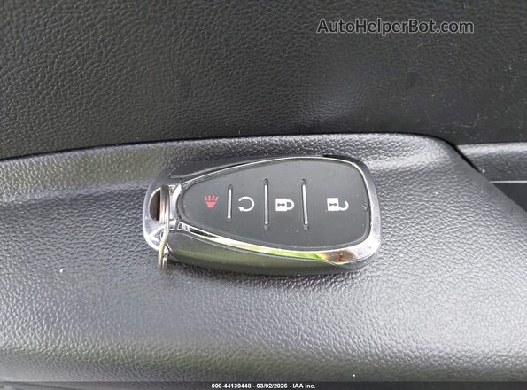 KL7CJLSB8MB347674 2021 CHEVROLET TRAX Серый Вид панели приборов