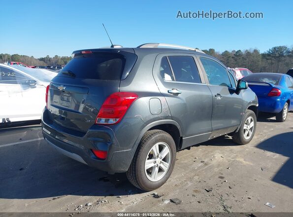 KL7CJPSB0JB560220 2018 CHEVROLET TRAX Серый Задняя правая четверть