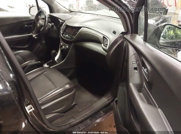 KL7CJPSB8KB789603 2019 CHEVROLET TRAX Black Widok wnętrza z przodu