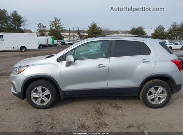 KL7CJPSB8KB887689 2019 CHEVROLET TRAX Серебряный Панорамный вид салона 360°