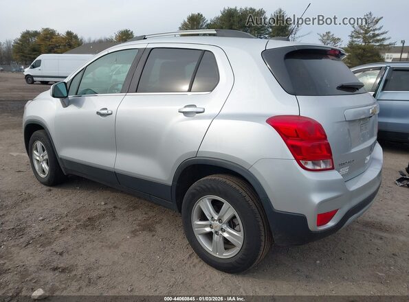 KL7CJPSB8KB887689 2019 CHEVROLET TRAX Серебряный Задняя левая четверть