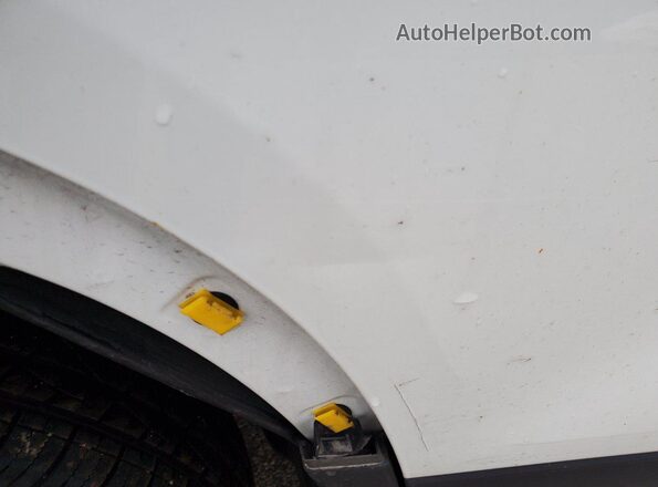 KL7CJPSM0NB565831 2022 CHEVROLET TRAX  Вид наклейки з VIN-кодом