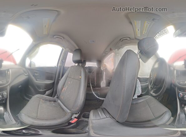 KL7CJPSM3NB558369 2022 CHEVROLET TRAX Красный 