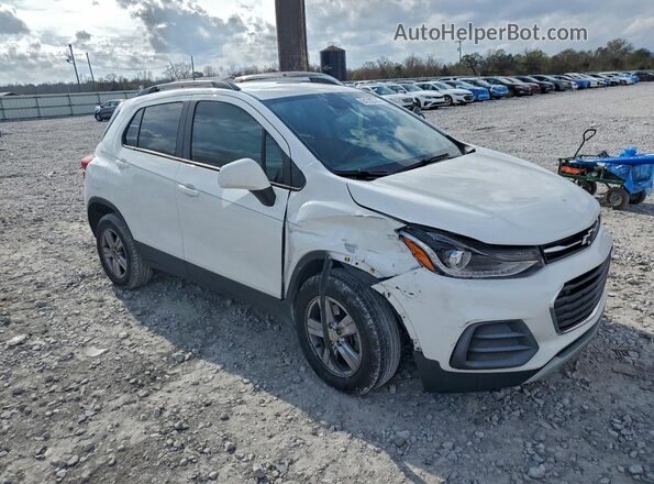 KL7CJPSM9NB501271 2022 CHEVROLET TRAX Белый Передняя правая четверть