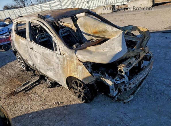 KL8CH6SA6JC481007 2018 CHEVROLET SPARK Burn Передня права чверть