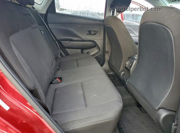 KM8HC3AB2RU092189 2024 HYUNDAI KONA Maroon Widok wnętrza z tyłu