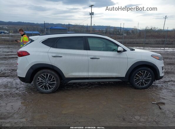 KM8J3CAL2MU298809 2021 HYUNDAI TUCSON White Rear interior view