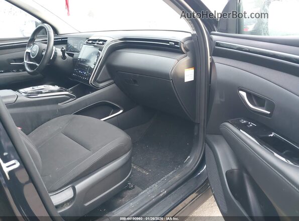 KM8JFCA18NU024795 2022 HYUNDAI TUCSON HYBRID Blue Widok wnętrza z przodu