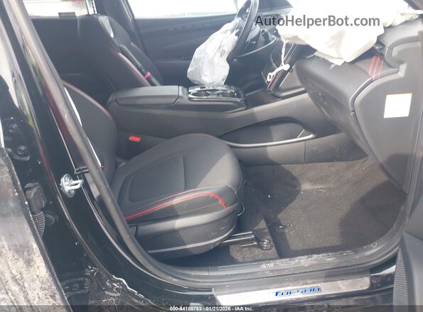 KM8JFCD17RU153144 2024 HYUNDAI TUCSON HYBRID Черный Вид салона спереди