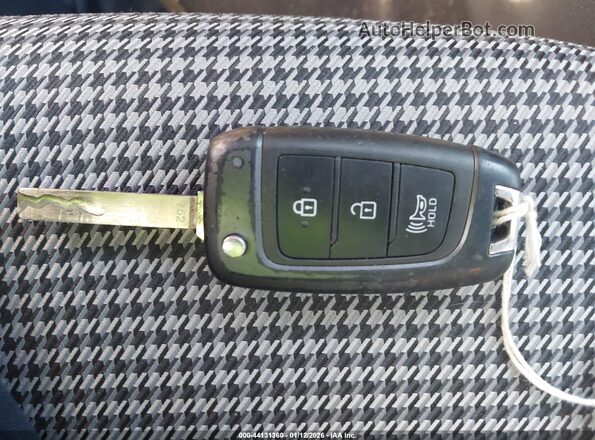 KM8K22AB4NU855410 2022 HYUNDAI KONA Черный Вид панели приборов