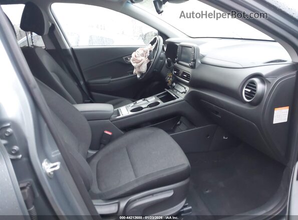 KM8K23AG6LU090635 2020 HYUNDAI KONA ELECTRIC Серый Вид салона спереди