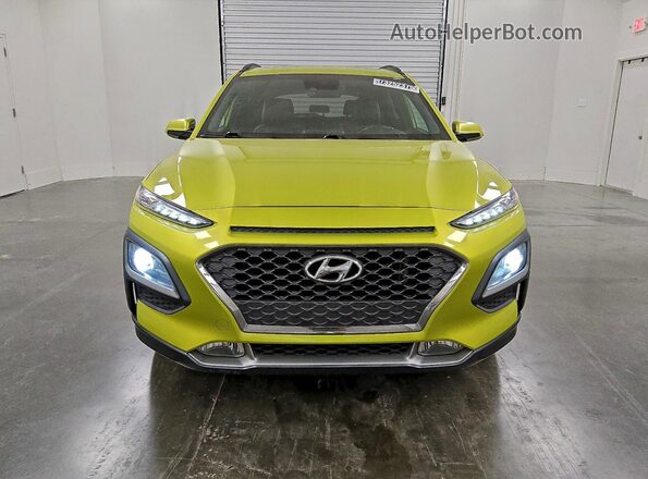 KM8K33A57LU438633 2020 HYUNDAI KONA Green Widok z przodu