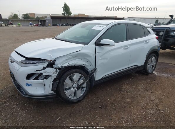 KM8K33AG3MU111441 2021 HYUNDAI KONA ELECTRIC Белый Передняя левая четверть