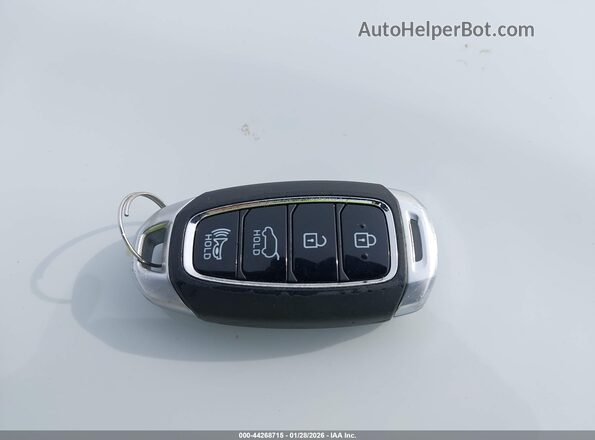 KM8K33AG3MU111441 2021 HYUNDAI KONA ELECTRIC Белый Вид панели приборов