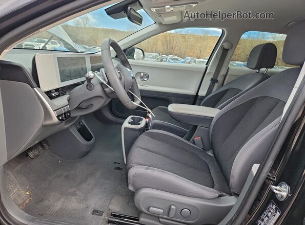 KM8KNDDFXRU299630 2024 HYUNDAI IONIQ Серый Вид салона спереди