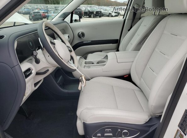 KM8RMES22TU039219 2026 HYUNDAI PALISADE White Вид салону спереду