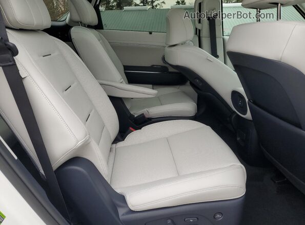 KM8RMES22TU039219 2026 HYUNDAI PALISADE White Вид задньої частини салону