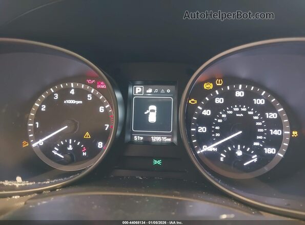 KM8SMDHF9JU291374 2018 HYUNDAI SANTA FE Серебряный Вид задних сидений