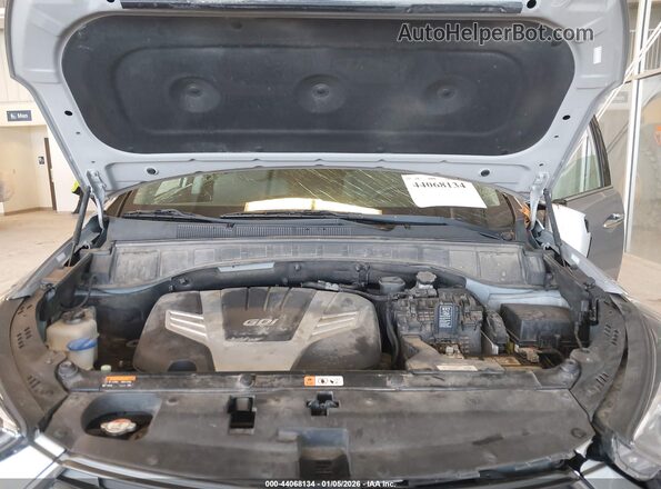 KM8SMDHF9JU291374 2018 HYUNDAI SANTA FE Серебряный Вид сзади