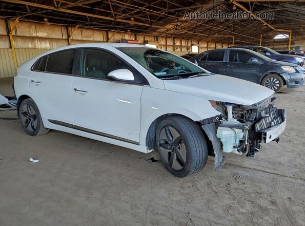 KMHC05LC9NU269142 2022 HYUNDAI IONIQ Белый Передняя правая четверть